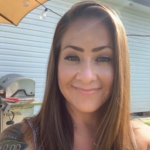 Meet your Posher, Lizzy